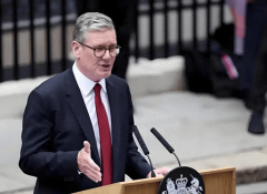 王毅外长刚访英敌对信号英议员却要窜访搬弄背